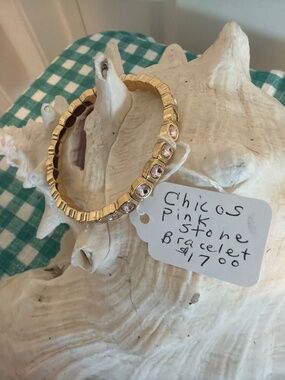 Chico’s pink stone stretch bracelet